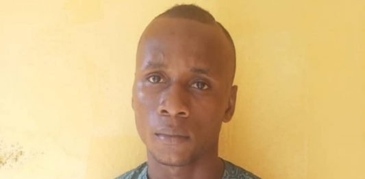 Man Proposes To Two 18-Year-Old Girls, Defrauds Them Of N.4m