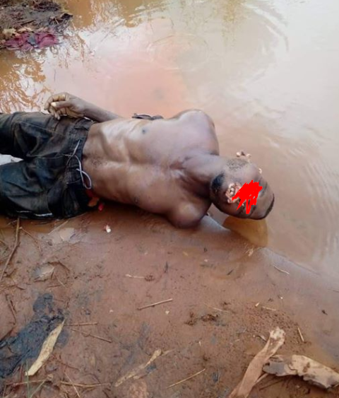 Corpse Recovered In Anambra River By Police (Photo)