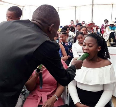 Unbelievable!: Pastor Teaches Female Members How To Give Blow Job (Photo)