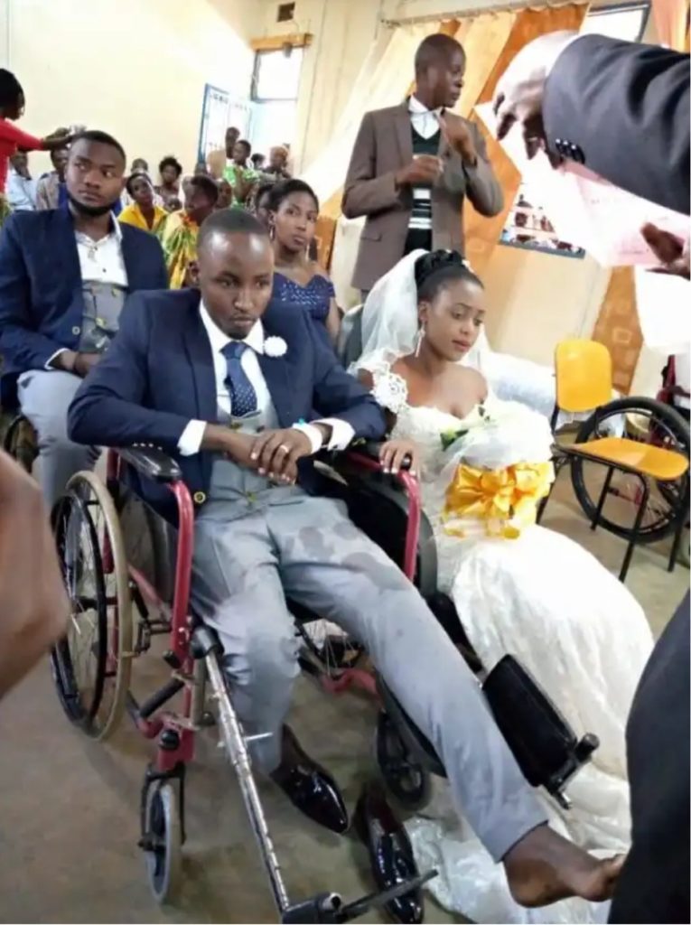 Man Who Had An Accident 3 Days To His Wedding, Weds At The Hospital (Photos)