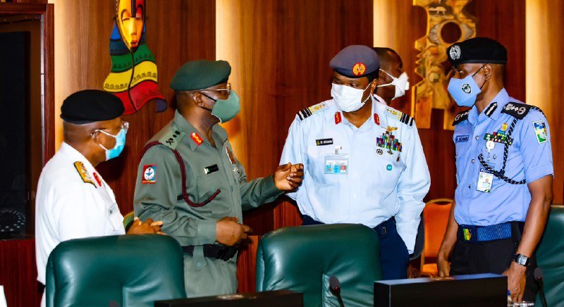 Nigerians Slams Buhari For Giving Ambassadorial Appointment To Ex-Service Chiefs