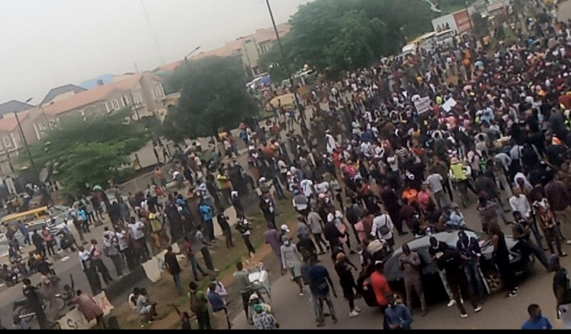 BREAKING: Police Attacks #EndSARS Protesters In Abuja (Video)