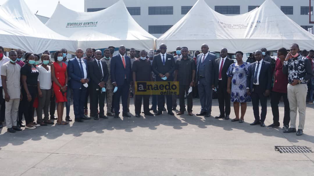 The Chairman/CEO of Innoson Vehicles, Chief Innocent Chukwuma OFR In a group photograph