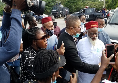 Nnamdi Kanu Trial : Ohanaeze Asks For Calm, Vents Anger As Court Bars Ezeife, Journalists