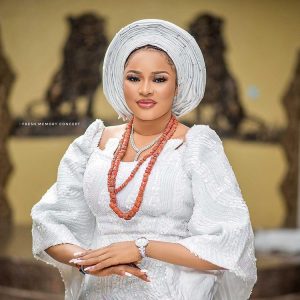 ex-wife-of-the-alaafin-of-oyo-queen-dami-begs-to-return-to-palace