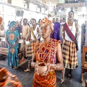 Reactions Trail As St. Luke Catholic Church Celebrates Holy Mass Using Traditional Items In Abuja
