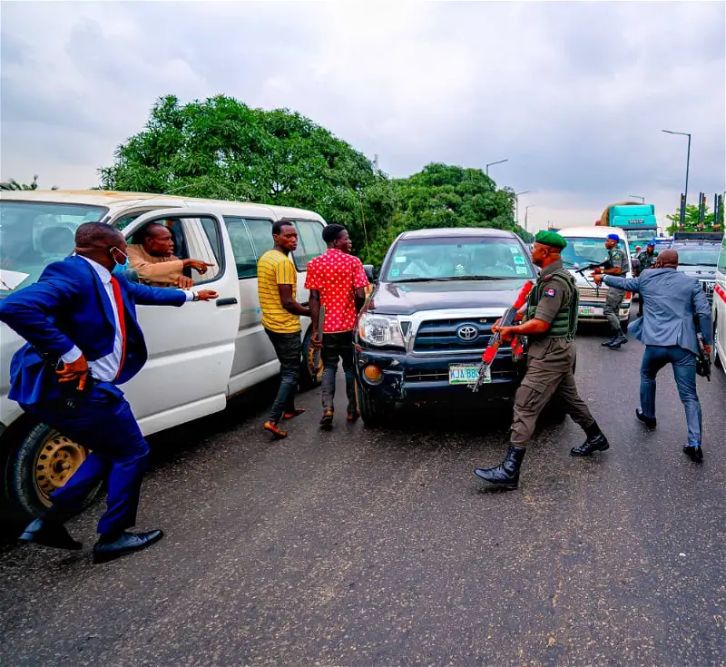 UPDATE: Gunmen Attack Osun First Lady, Kafayat Oyetola's Convoy -  AnaedoOnline